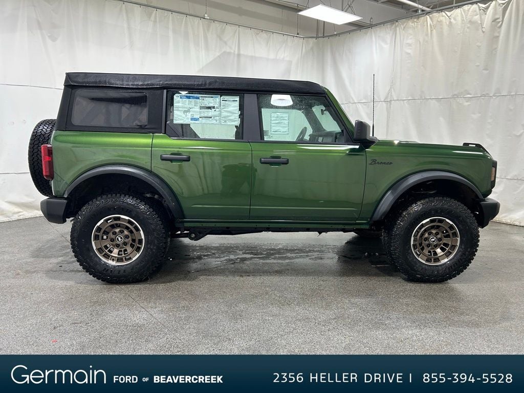 2025 Ford Bronco Base