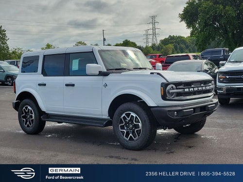 2026 Ford Bronco Outer Banks