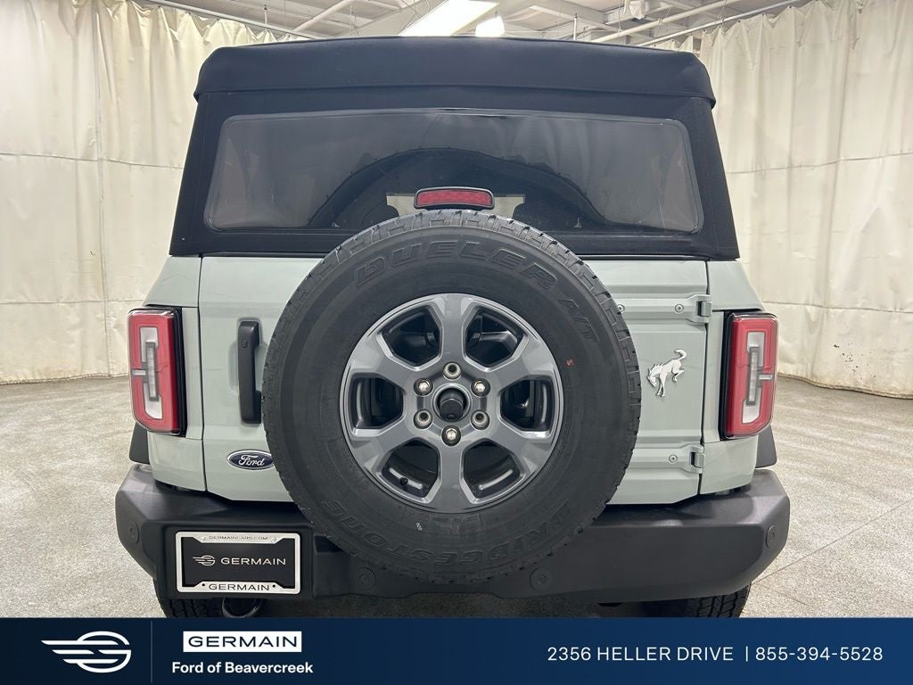 2023 Ford Bronco Base