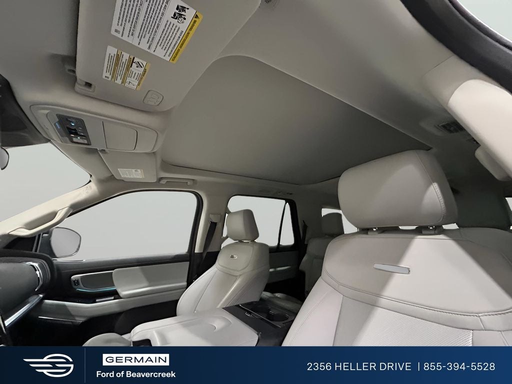 2025 Ford Expedition Platinum