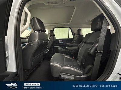 2025 Ford Expedition Platinum