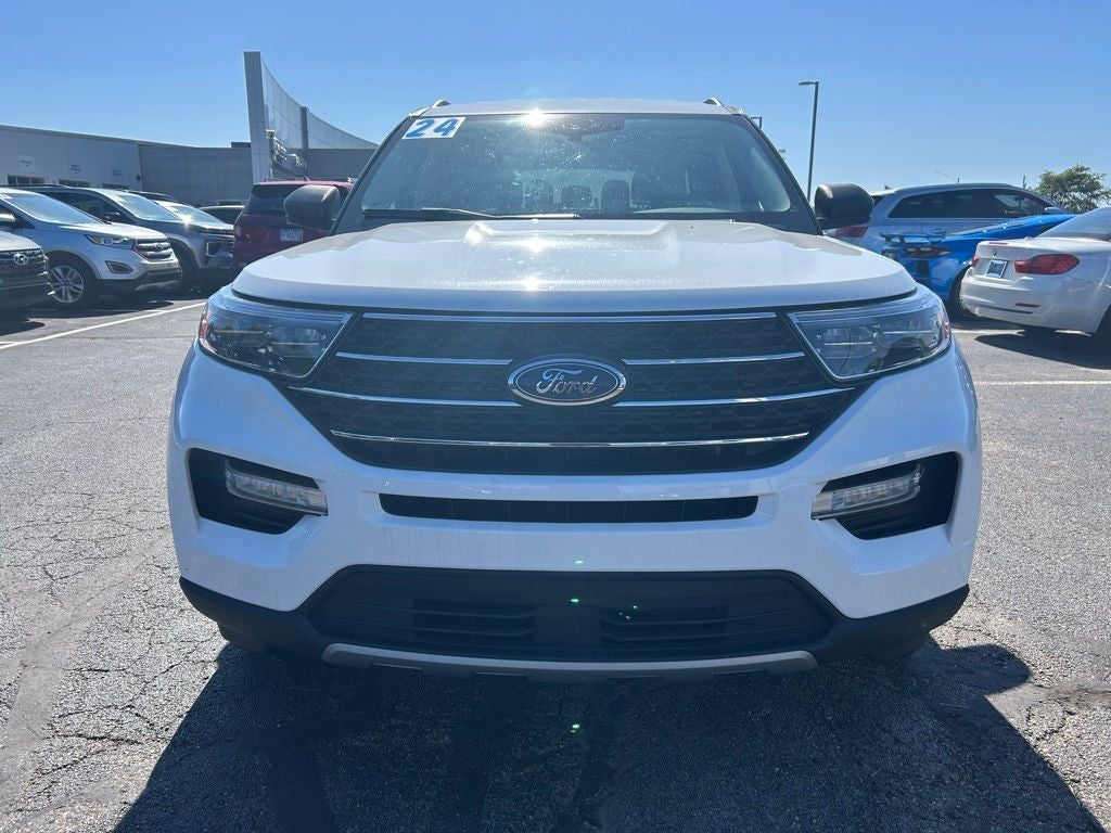 2024 Ford Explorer XLT