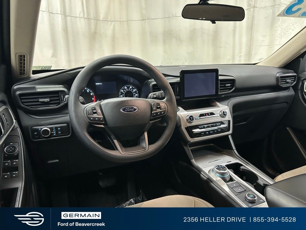 2023 Ford Explorer Base