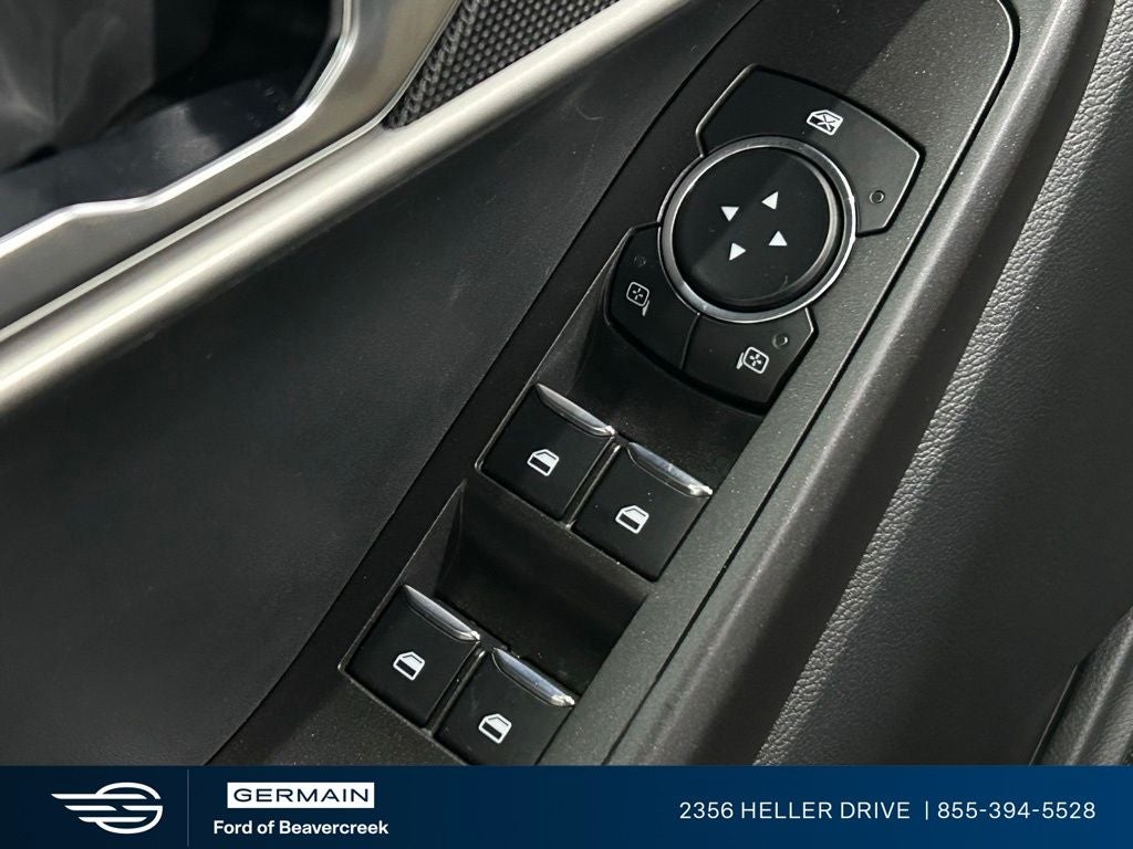 2023 Ford Explorer Base