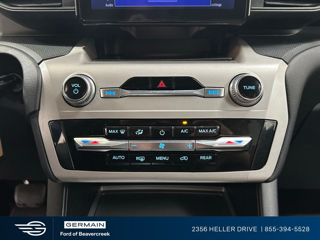 2023 Ford Explorer Base