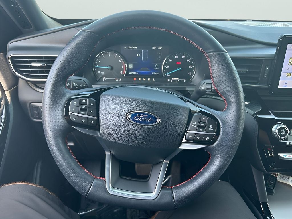 2022 Ford Explorer ST-Line