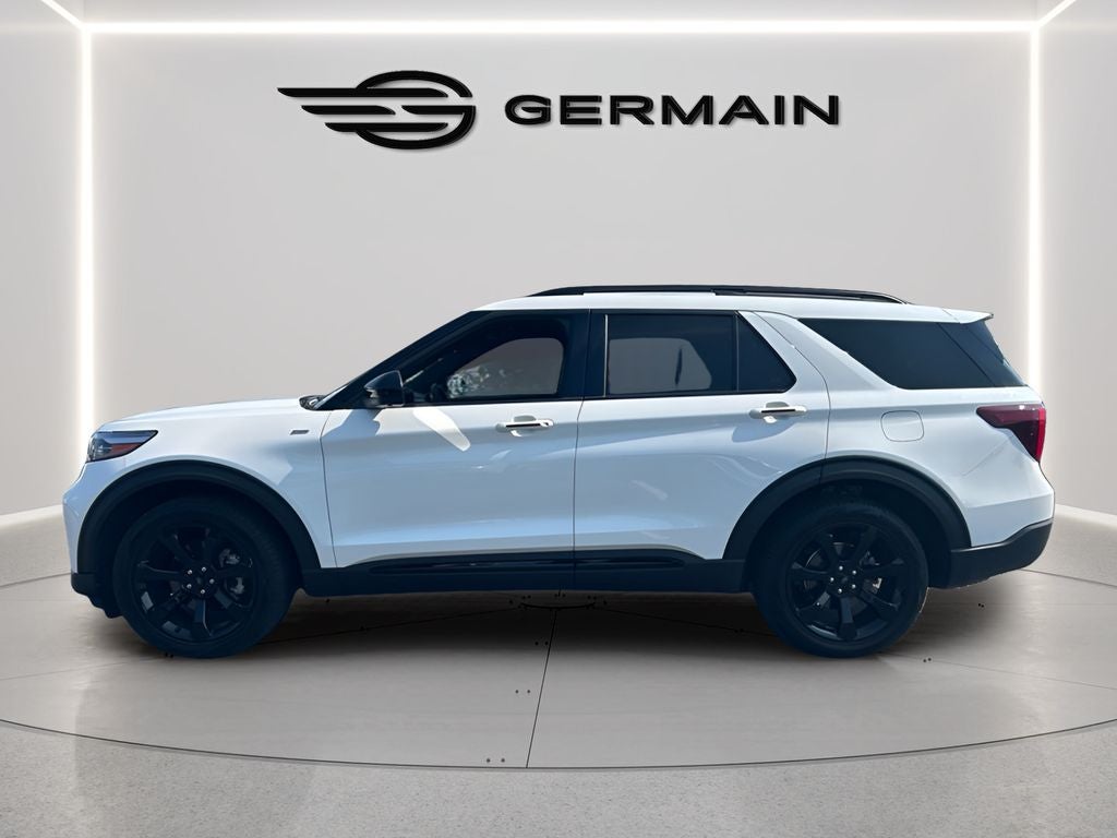 2022 Ford Explorer ST-Line