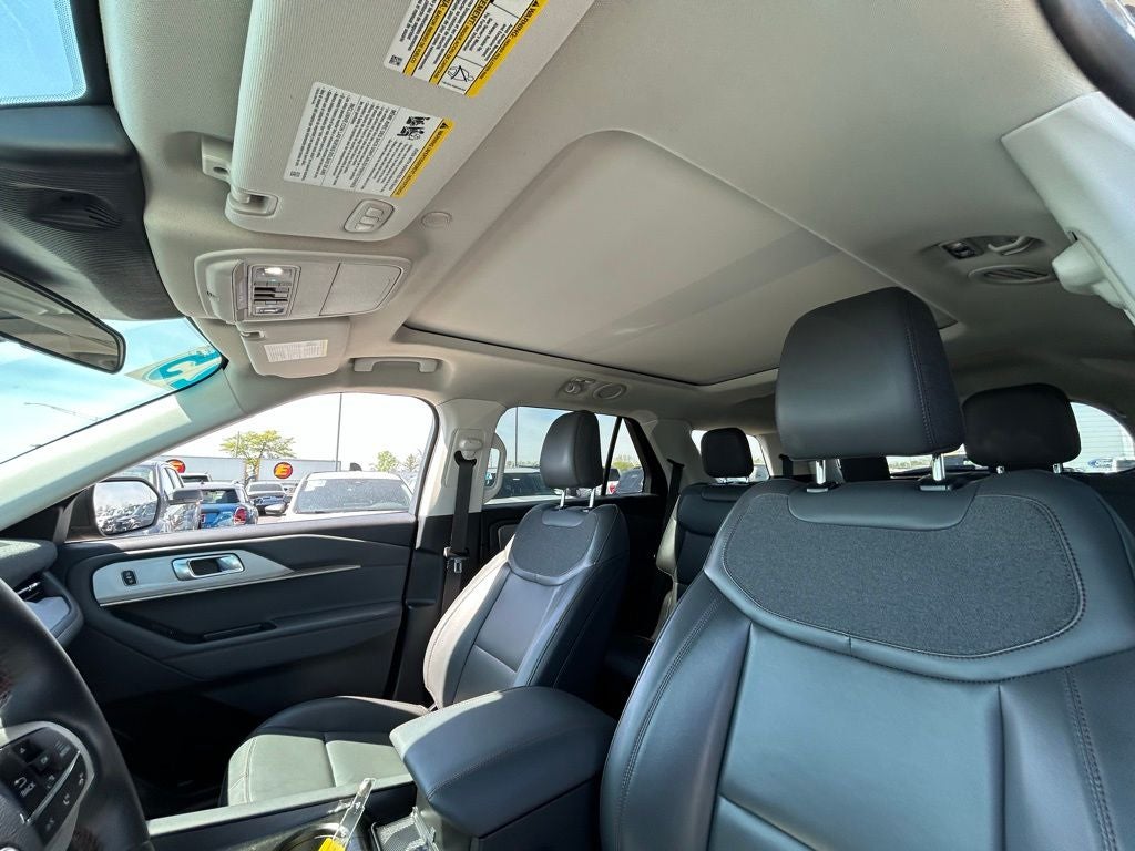 2025 Ford Explorer Active