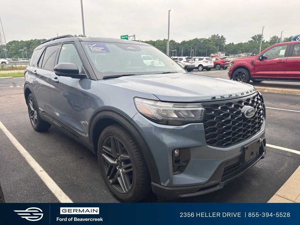 2025 Ford Explorer ST