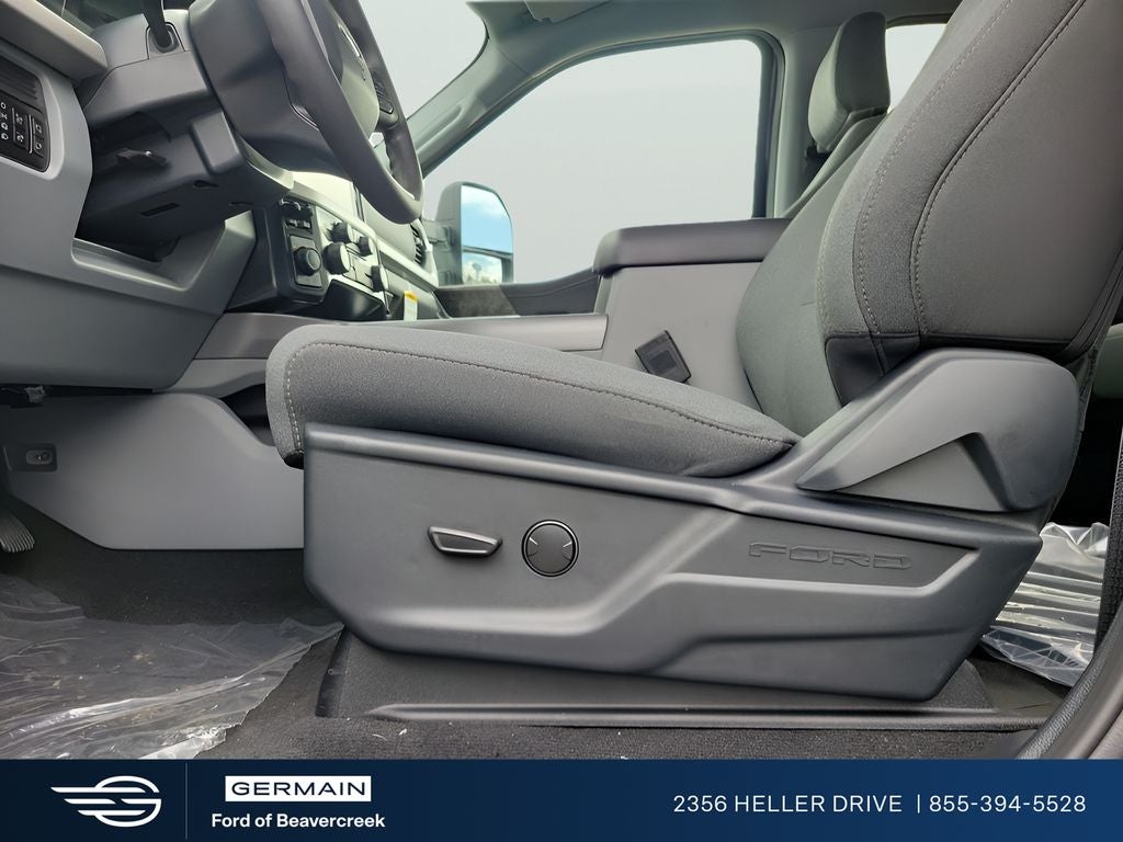 2027 Ford F-250SD XLT