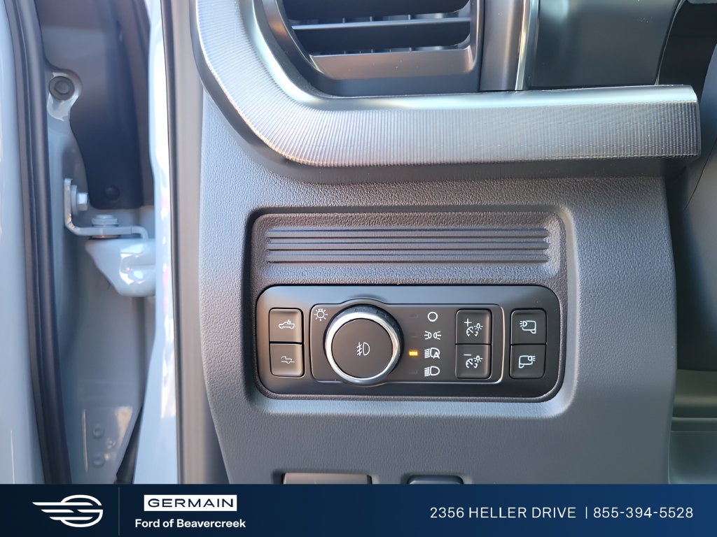 2027 Ford F-350SD Platinum