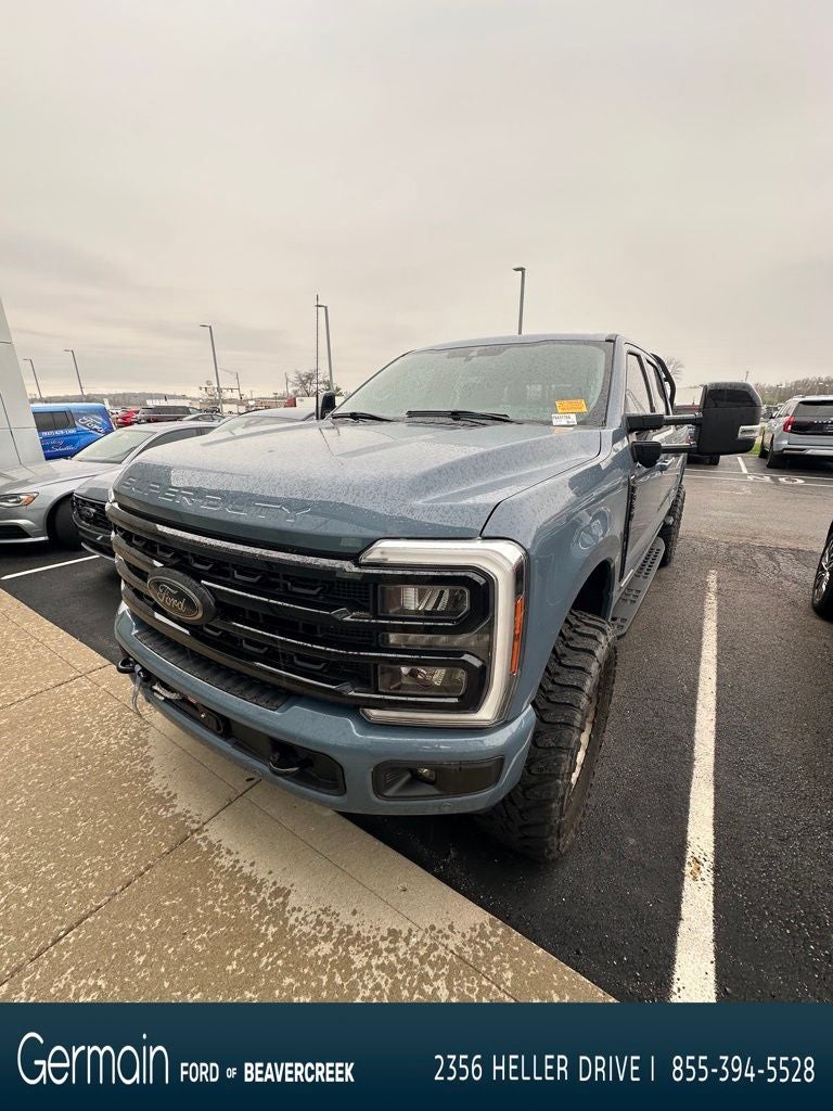 2023 Ford F-350SD Lariat