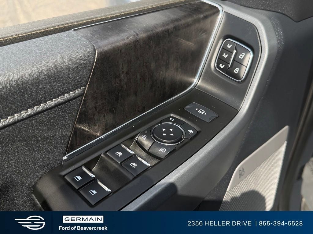 2023 Ford F-350SD Lariat