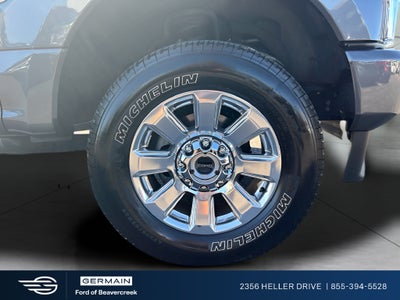 2022 Ford F-350SD Platinum