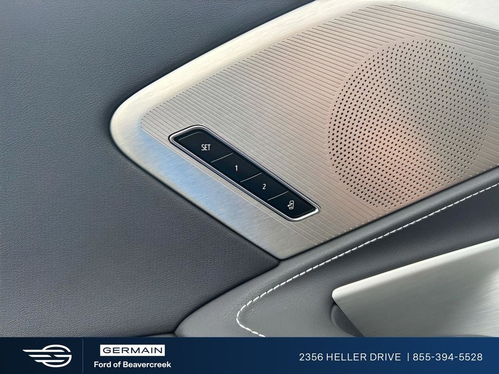 2025 Chevrolet Corvette Stingray 2LT