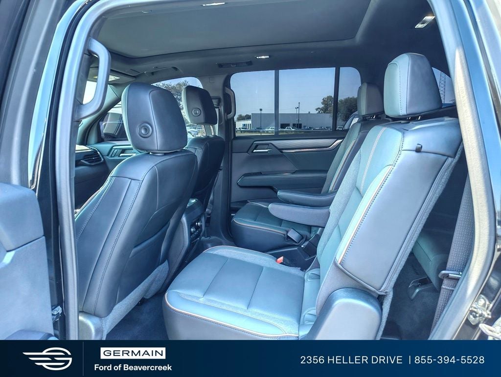 2024 GMC Acadia AT4