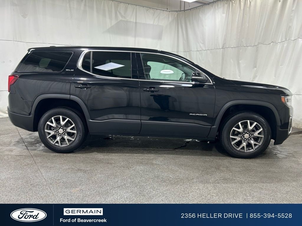 2023 GMC Acadia SLE