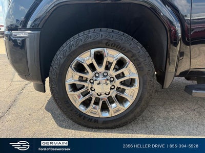 2025 GMC Sierra 2500HD Denali