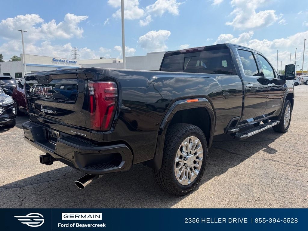 2025 GMC Sierra 2500HD Denali