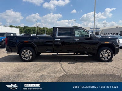 2025 GMC Sierra 2500HD Denali