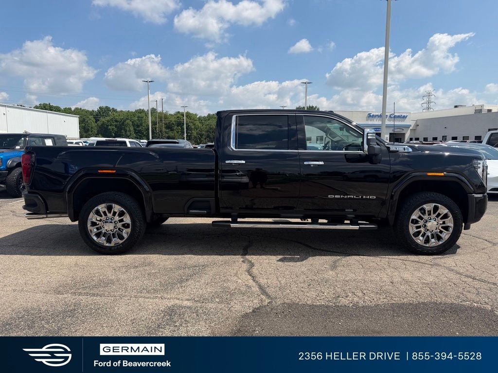 2025 GMC Sierra 2500HD Denali