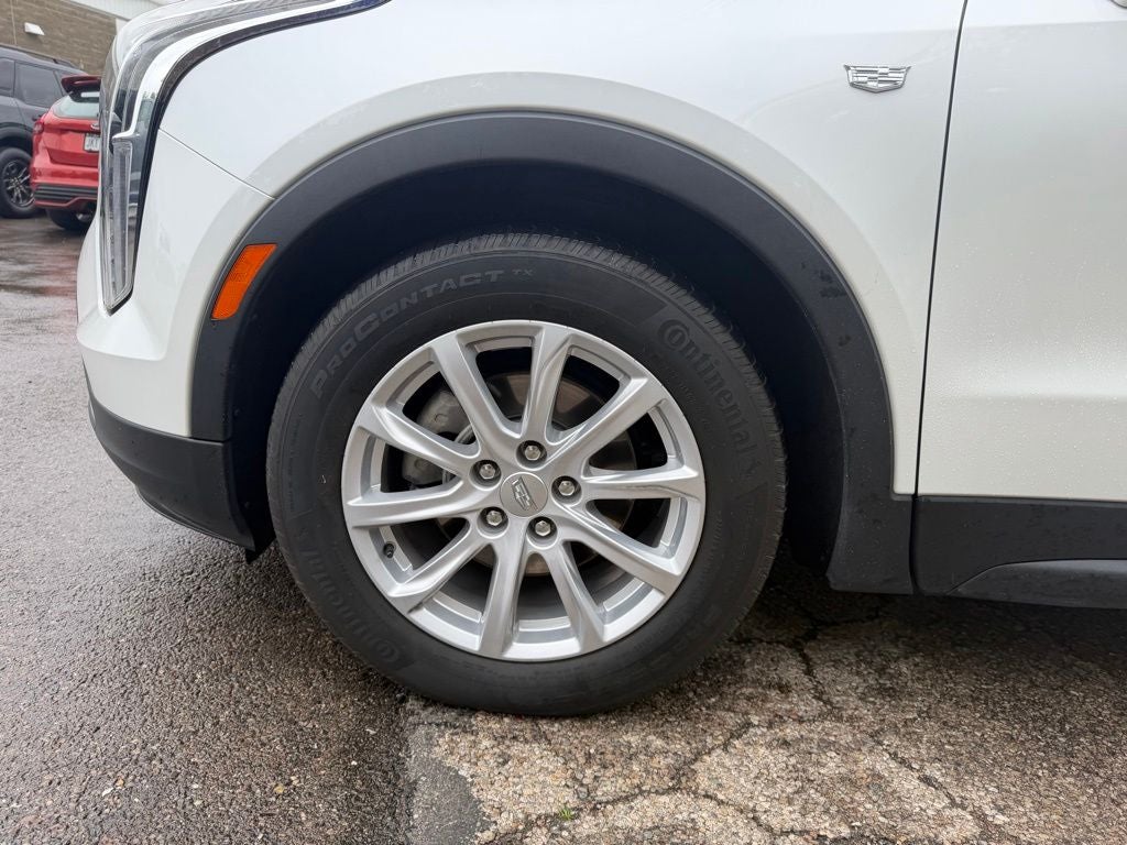 2023 Cadillac XT4 Luxury