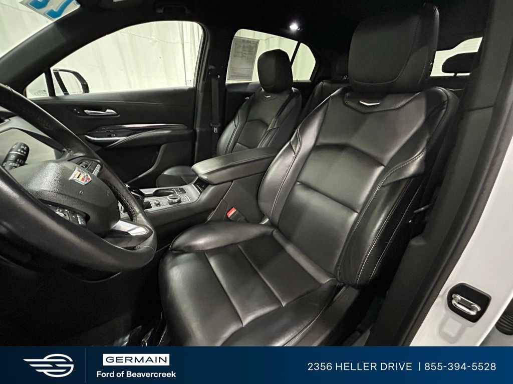 2022 Cadillac XT4 Luxury