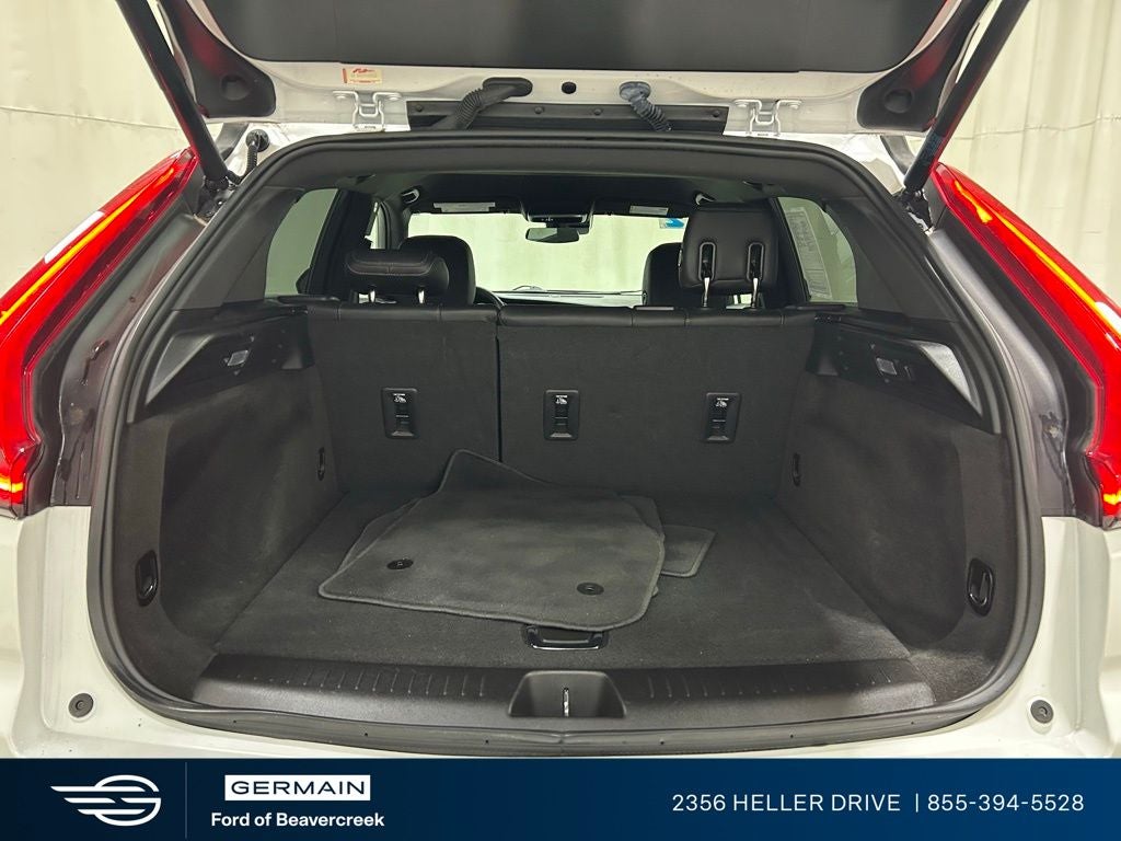 2022 Cadillac XT4 Luxury