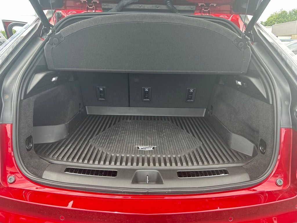 2025 Cadillac XT4 Sport