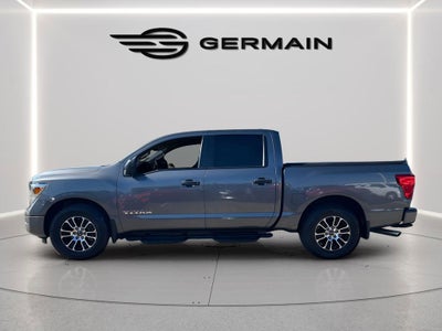 2023 Nissan Titan SV