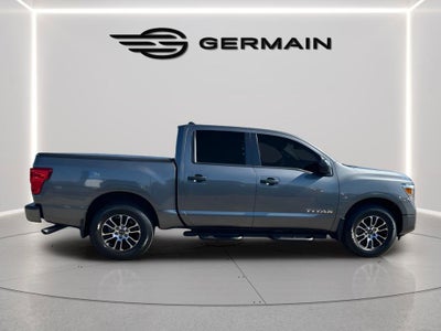 2023 Nissan Titan SV