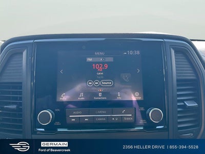 2023 Nissan Titan SV