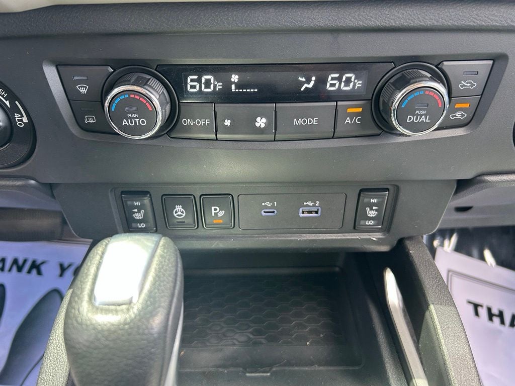 2025 Nissan Frontier SV