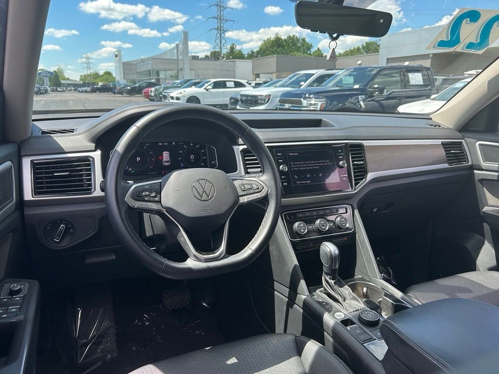 2022 Volkswagen Atlas 3.6L V6 SE w/Technology