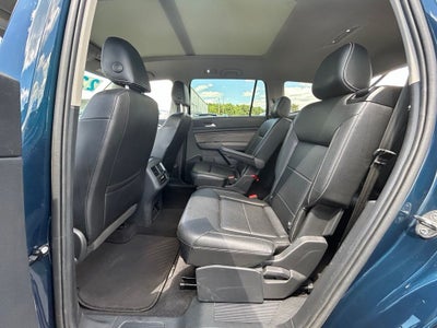 2022 Volkswagen Atlas 3.6L V6 SE w/Technology