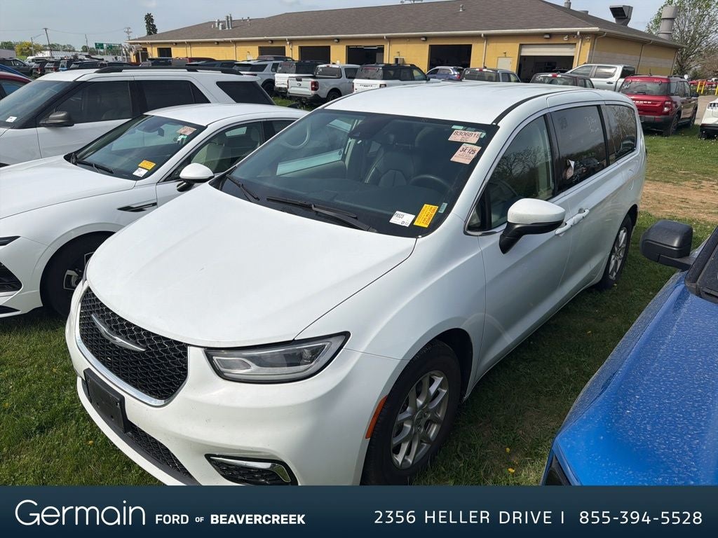 2023 Chrysler Pacifica Touring L