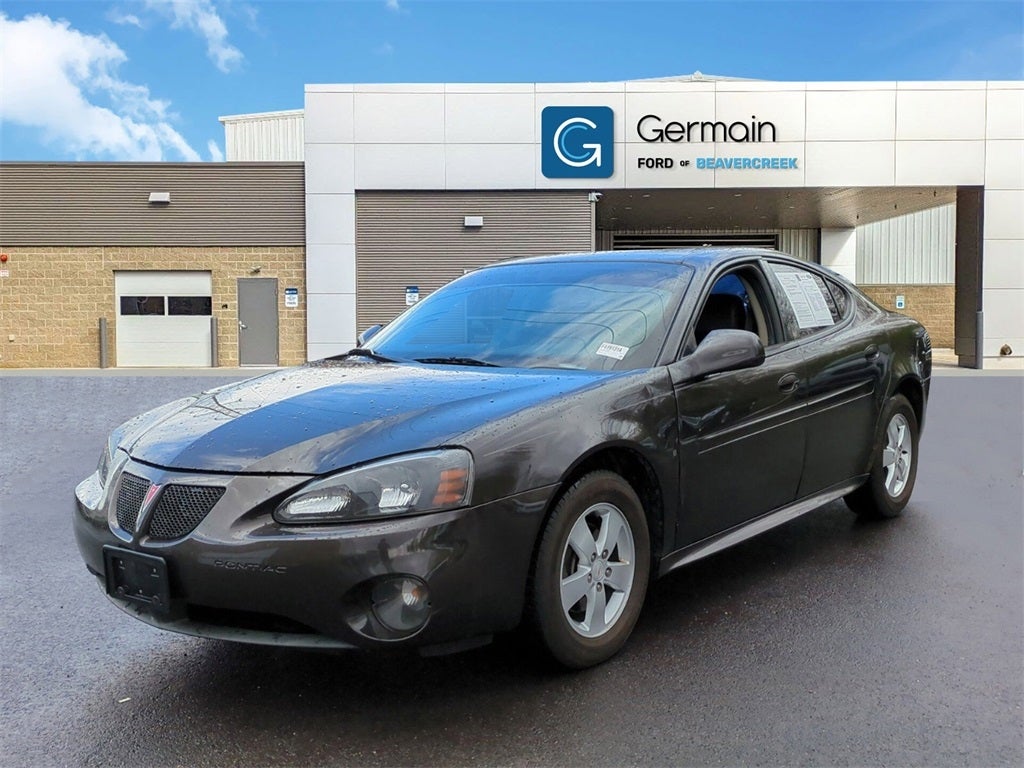 Used 2008 Pontiac Grand Prix GP with VIN 2G2WP552081145363 for sale in Beavercreek, OH