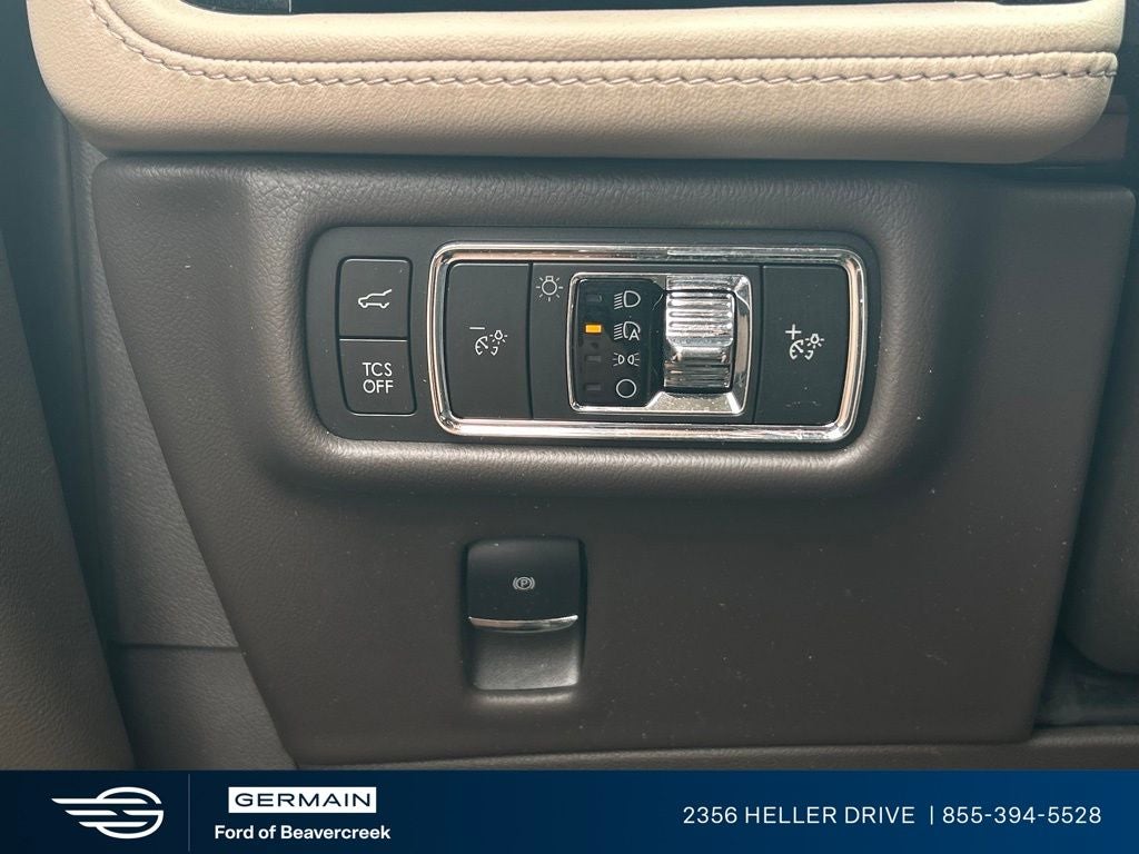 2022 Lincoln Nautilus Standard