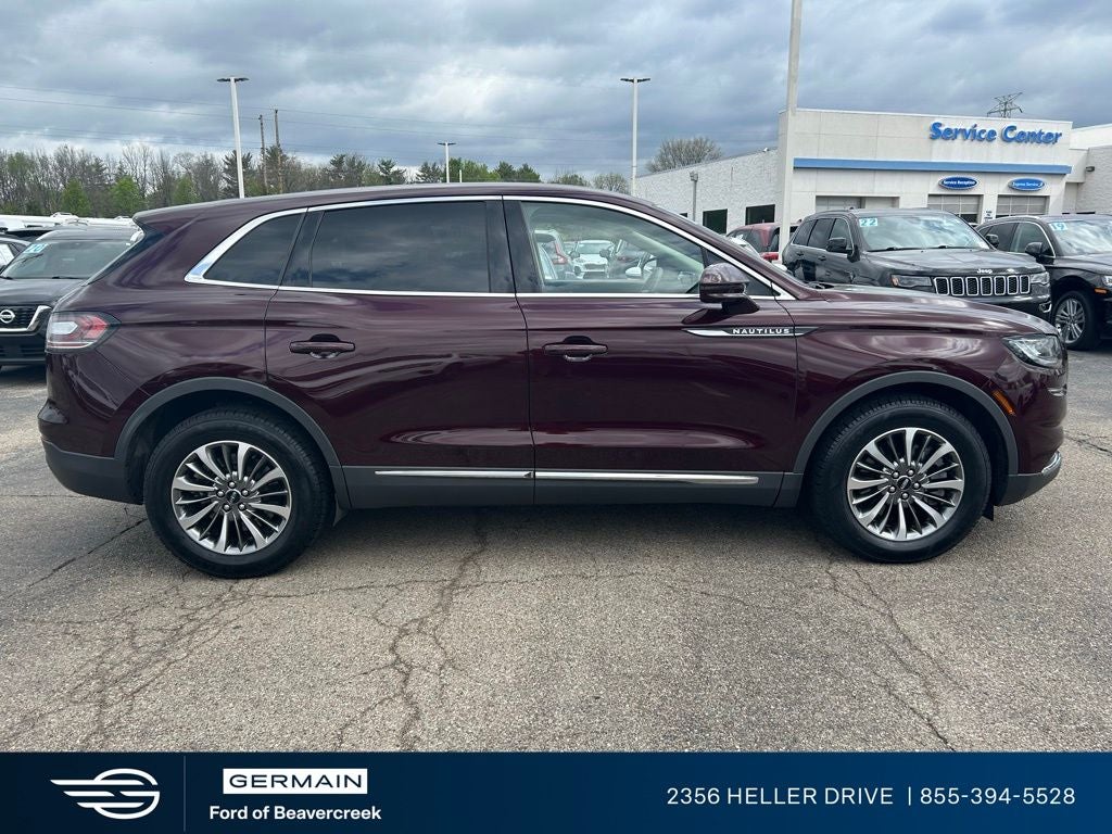 2022 Lincoln Nautilus Standard