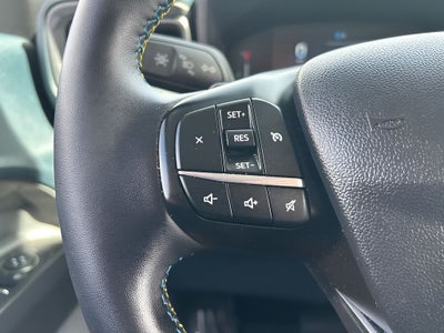2025 Ford Maverick Lobo Standard