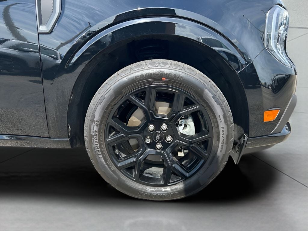 2025 Ford Maverick Lobo Standard