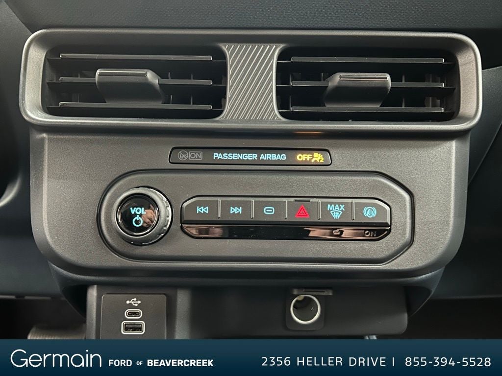 2025 Ford Maverick XL