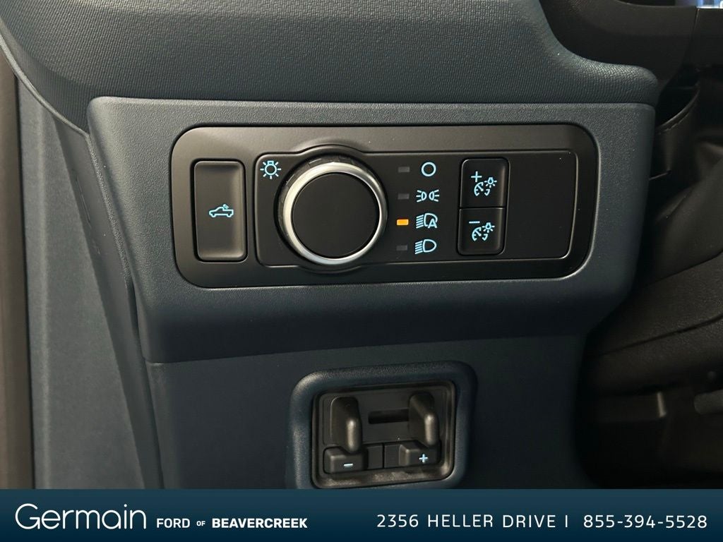 2025 Ford Maverick XL