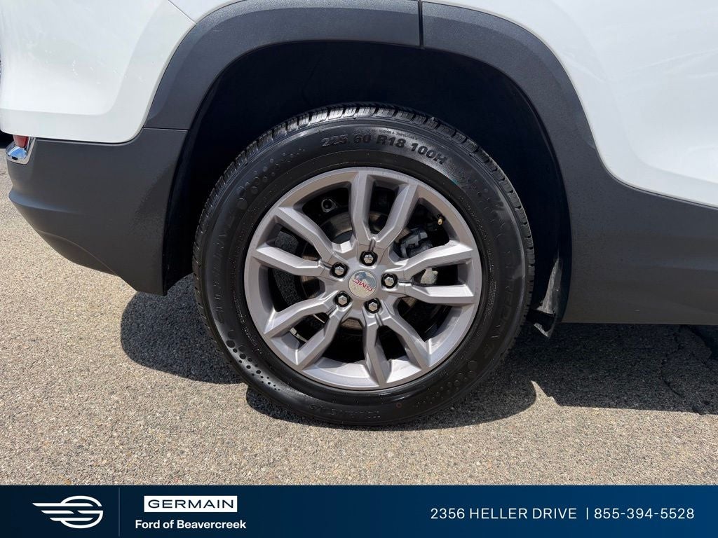 2024 GMC Terrain SLT