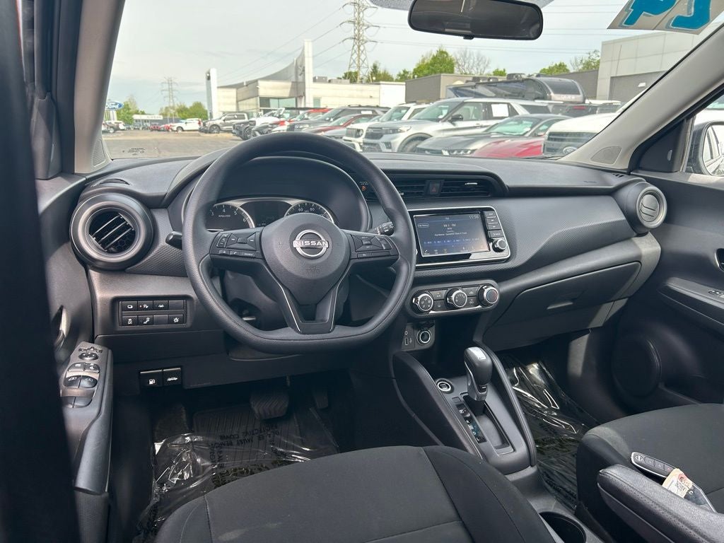 2024 Nissan Kicks S