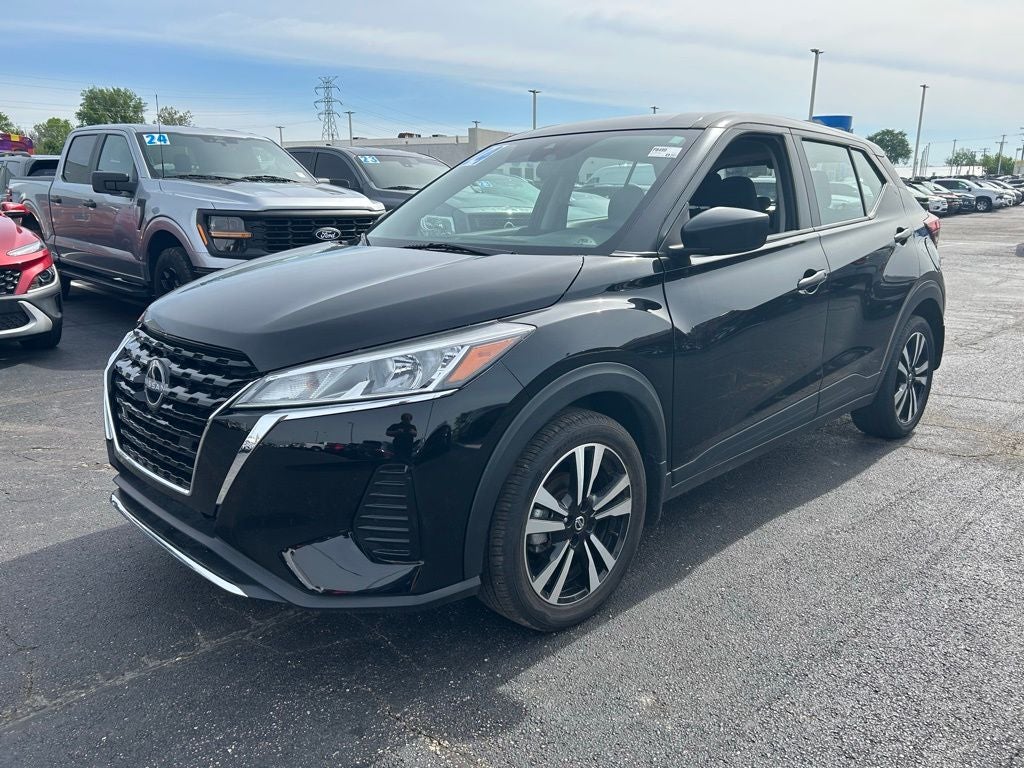 2024 Nissan Kicks S