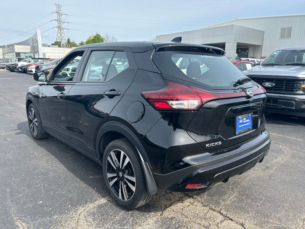 2024 Nissan Kicks S