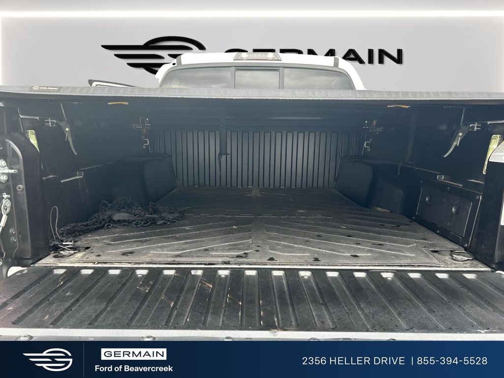 2023 Toyota Tacoma SR V6