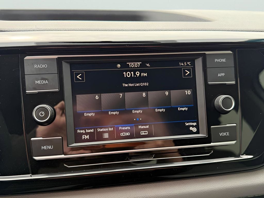 2022 Volkswagen Taos 1.5T S