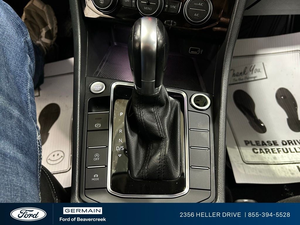 2019 Volkswagen Jetta SEL Premium